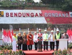 Bebek Gowes Wahana Wisata Baru Untuk Arungi Waduk Gondang Di Ngargoyoso