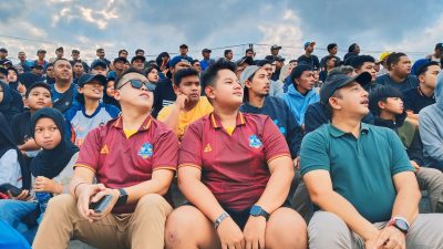 Rober -Adhe Rela Antri Untuk Dukung Persika