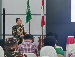 Waspadai Anak Saat Gunakan HP Miring, Pesan Adhe Eliana