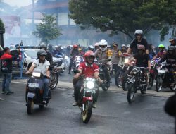 Bupati Dan Wakil Bupati Beserta Kapolres Karanganyar Riding Bareng 2 Stroke Bumi Intanpari