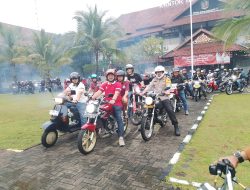 Ratusan Motor 2 Tak Penuhi Halaman Rumah Rakyat Karanganyar