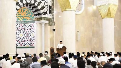 Masjid Madaniyah katanganyar tetap eksis walupun pembangunanya terindikasi korupsi