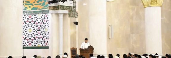 Masjid Madaniyah katanganyar tetap eksis walupun pembangunanya terindikasi korupsi