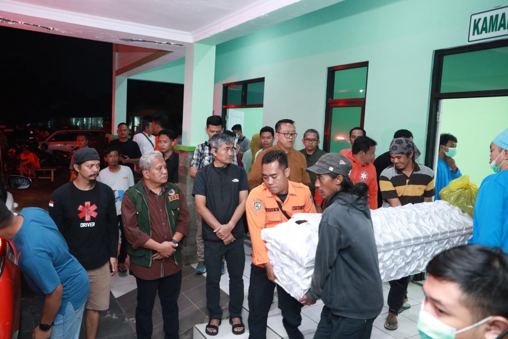 Pemkab karanganyar segera laksanakan mitigasi jalur wisata rawan kecelakaan menyikapi kecelakaan di jalur lama jalan Tawangmangu - Magetan