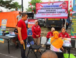 Layanan Publik Polres Karanganyar Warnai CFD, Rayakan HUT Bhayangkara ke-79