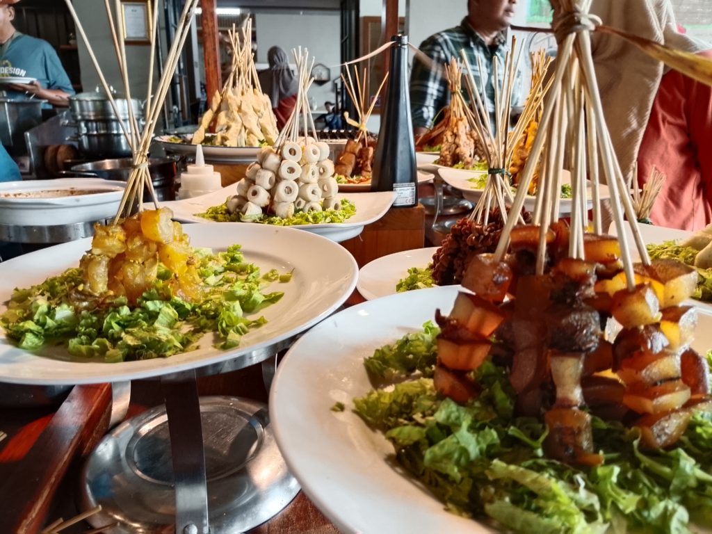 Great lunch untuk pecinta kuliner dari Nava hotel di Tawangmangu