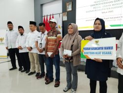 Baznas Karanganyar Salurkan Modal Usaha untuk 150 Pelaku UMKM Perorangan