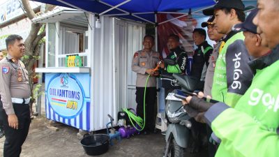 Polres Karanganyar Fasilitasi Komunitas Ojol Lewat Mart dan Auto Kamtibmas