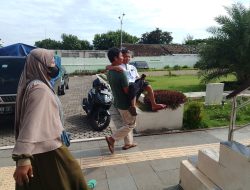 Peserta Khitanan Massal Melampaui Target, Lebih dari 200 Anak Ikut Serta di Momen Hari Jadi ke-108 Karanganyar