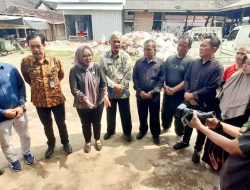 Pedagang Resah karena Sampah, Komisi B Ajak Semua Pihak Bersinergi Selesaikan Masalah