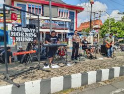 Kapolres Karanganyar Konser Bareng KOMIK dalam Pentas Ke 11 Sunday Morning Music
