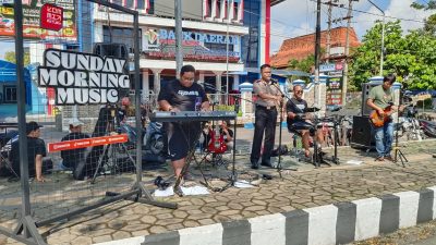 Kapolres Karanganyar Konser Bareng KOMIK dalam Pentas Ke 11 Sunday Morning Music