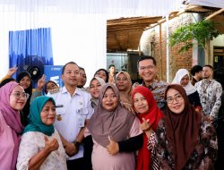 SURGE Dampingi Nasabah PNM Mekar untuk Naik Kelas Dengan Layanan Internet
