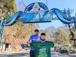 Berbagi Jersey Untuk Pelari #Jagalawu Cara Ketua KEIND Karanganyar Ajarkan Makna KAHURIPAN